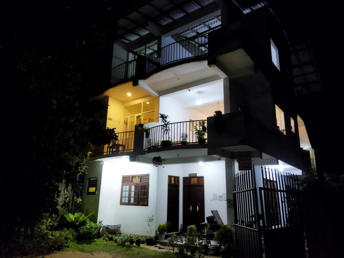 Rusara Guest Home Weligama Luaran gambar